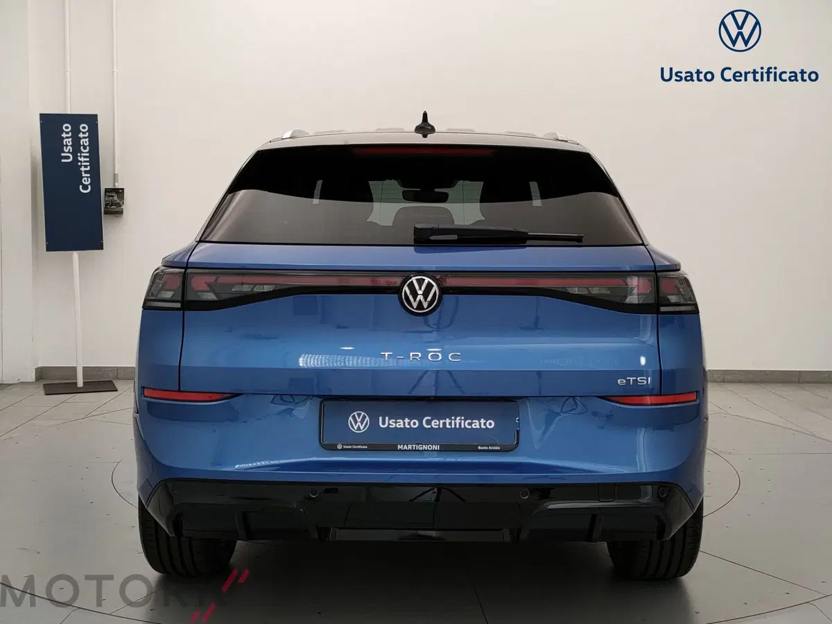 Volkswagen T-Roc nuova a Varese (4)