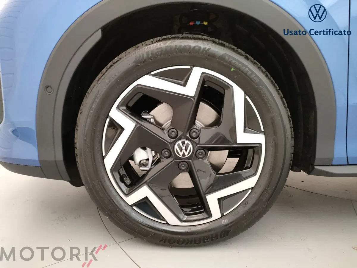 Volkswagen T-Roc nuova a Varese (6)