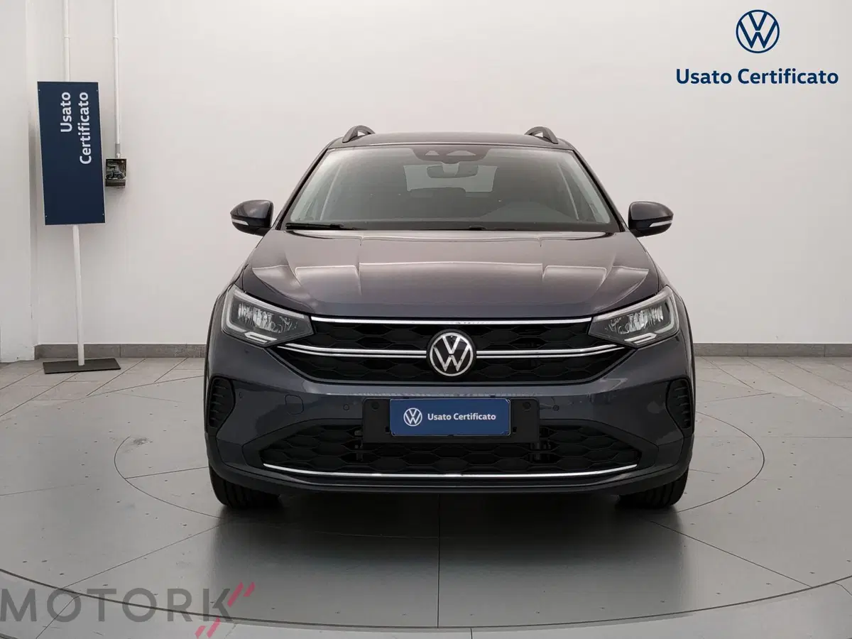 Volkswagen Taigo nuova a Varese (2)