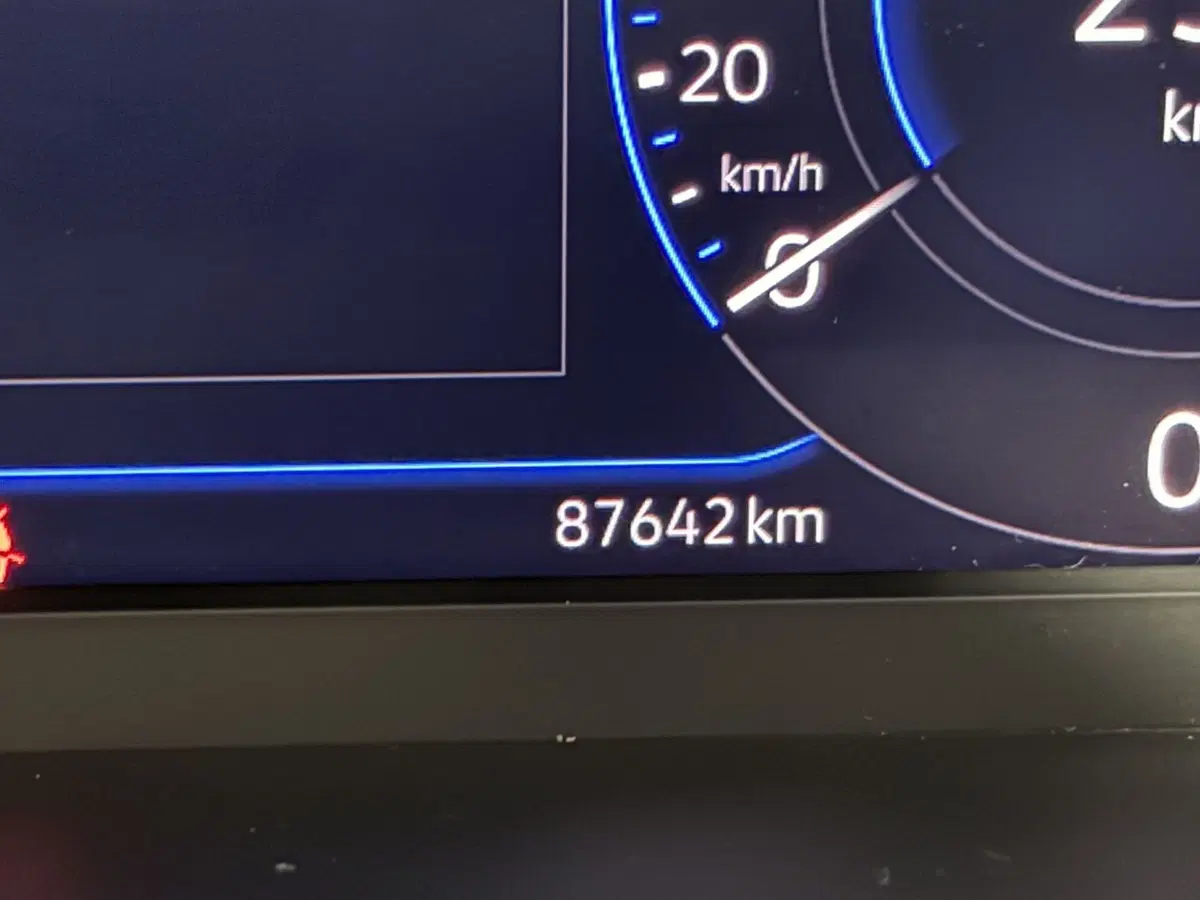 Volkswagen T-Roc usata a Genova (12)