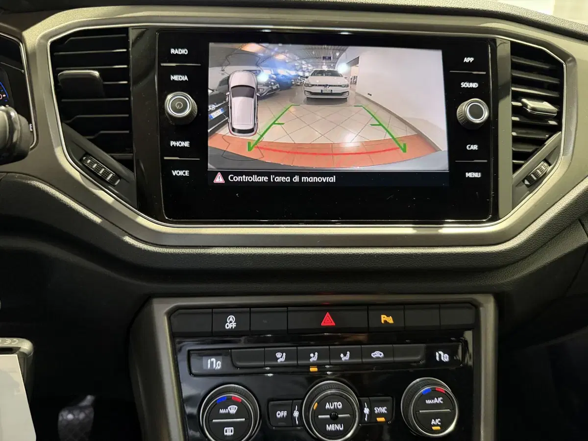 Volkswagen T-Roc usata a Genova (13)