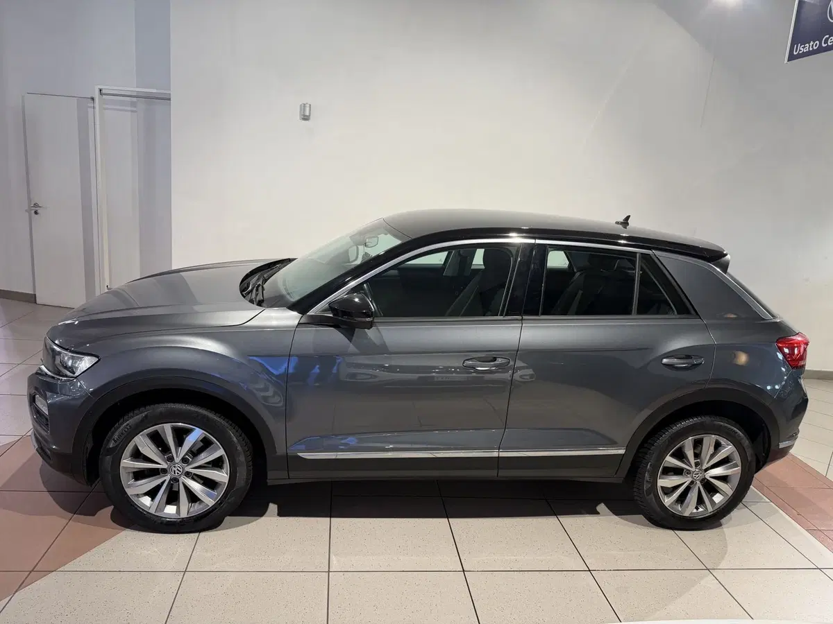 Volkswagen T-Roc usata a Genova (2)
