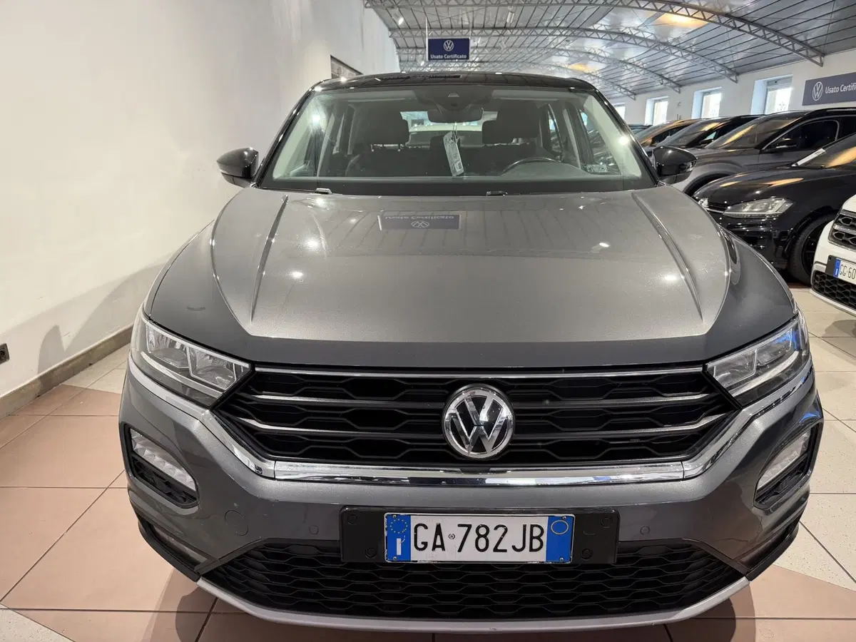 Volkswagen T-Roc usata a Genova (8)