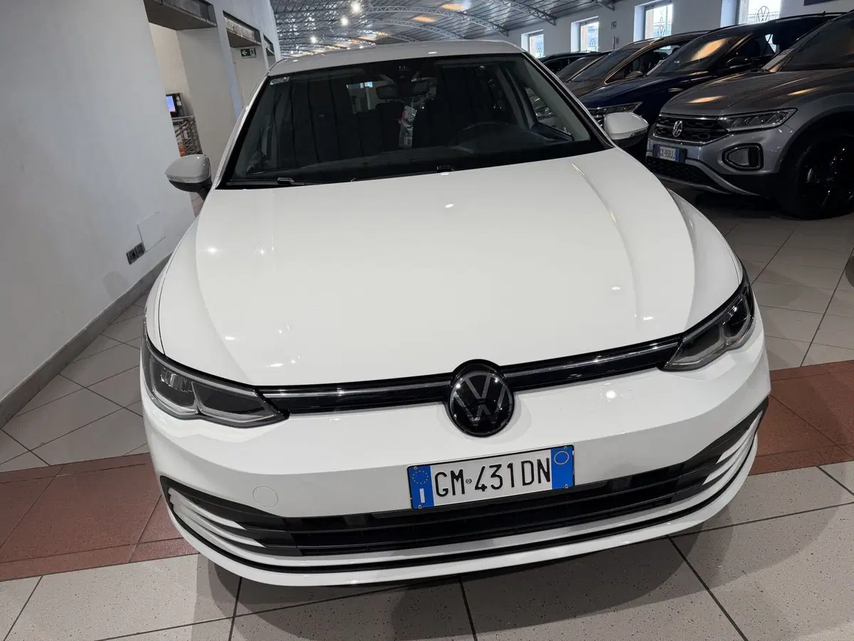 Volkswagen Golf usata a Genova (7)