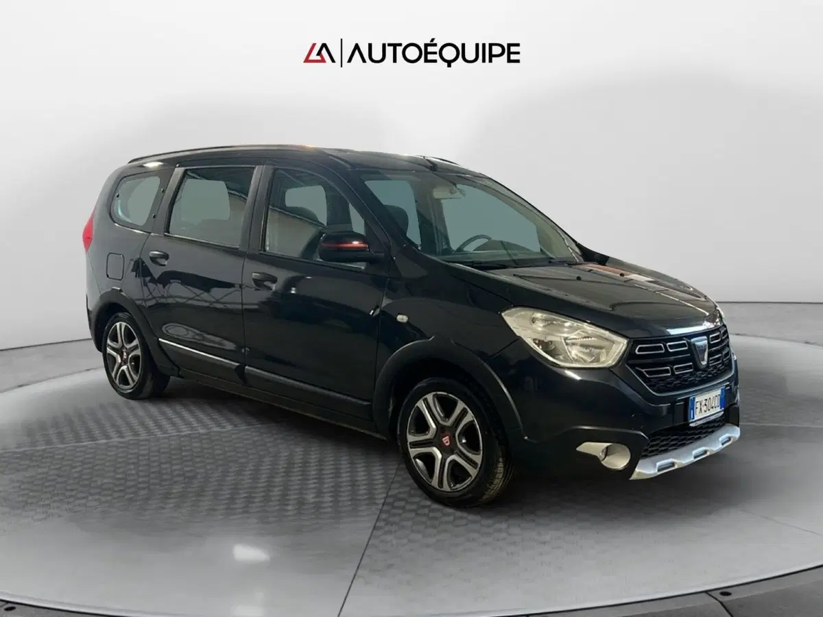 Dacia Lodgy usata a Roma (7)