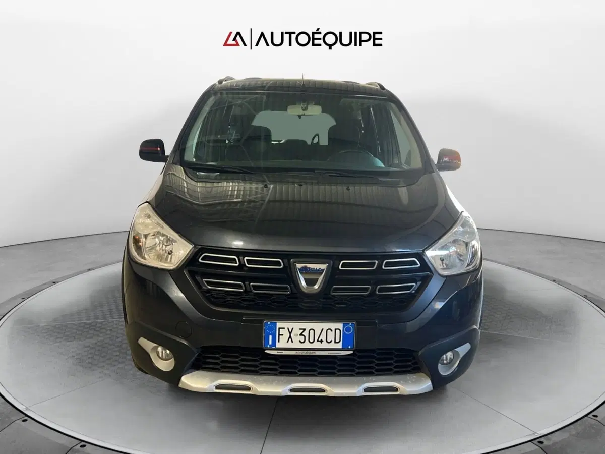 Dacia Lodgy usata a Roma (8)