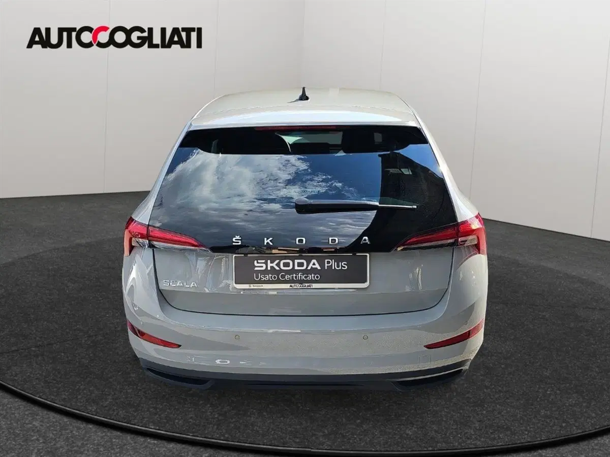 Skoda Scala usata a Lecco (7)