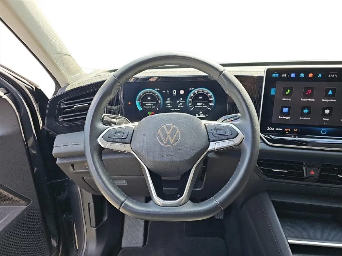 Volkswagen Tiguan usata a Lecco (10)