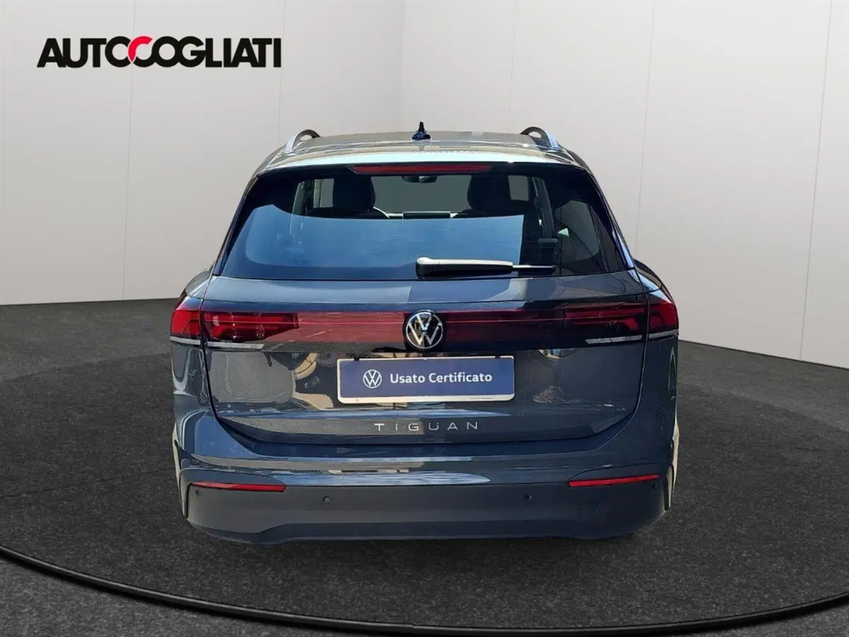 Volkswagen Tiguan usata a Lecco (6)