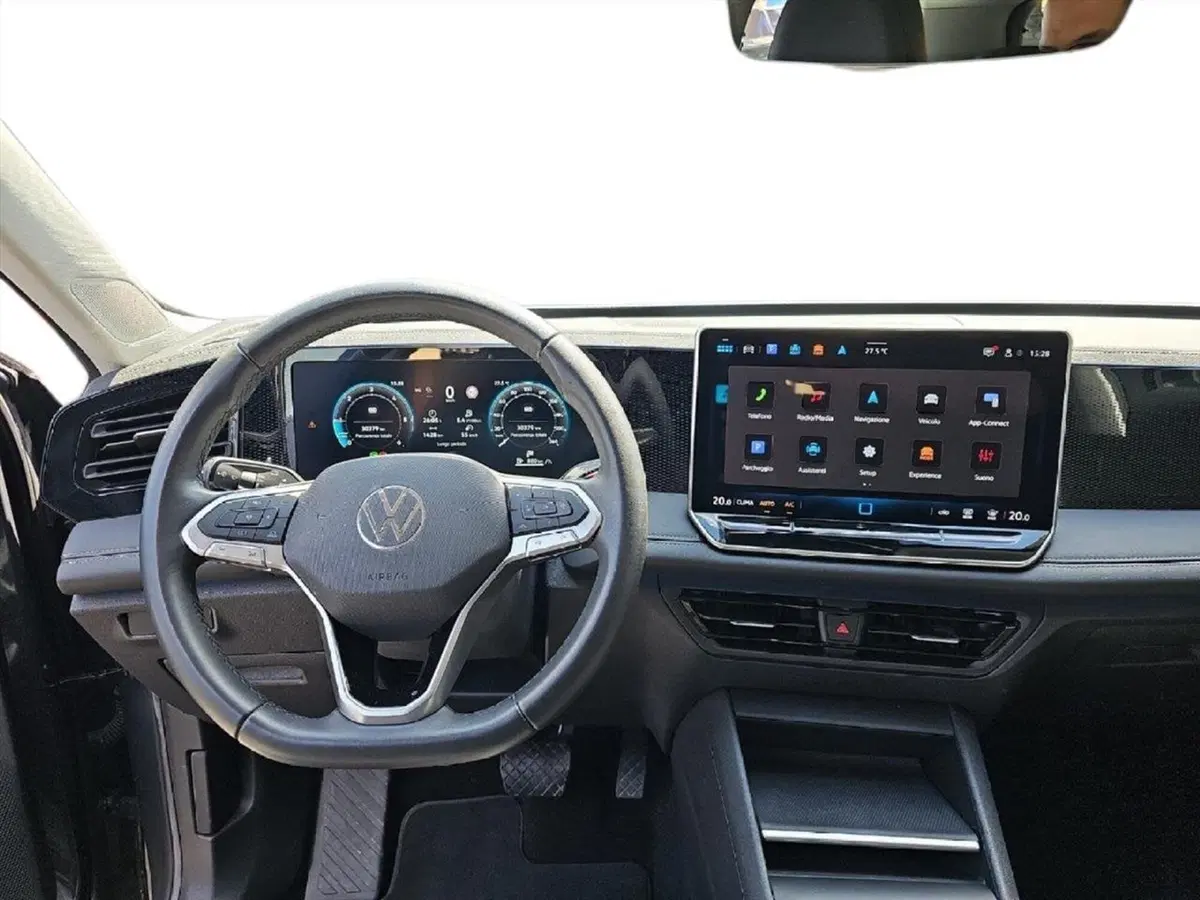 Volkswagen Tiguan usata a Lecco (9)