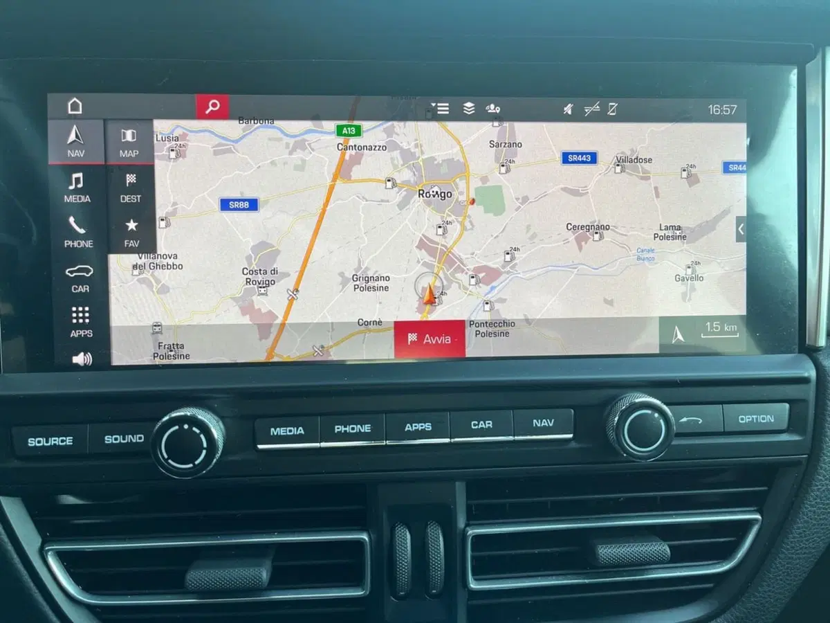 Porsche Macan usata a Ferrara (14)