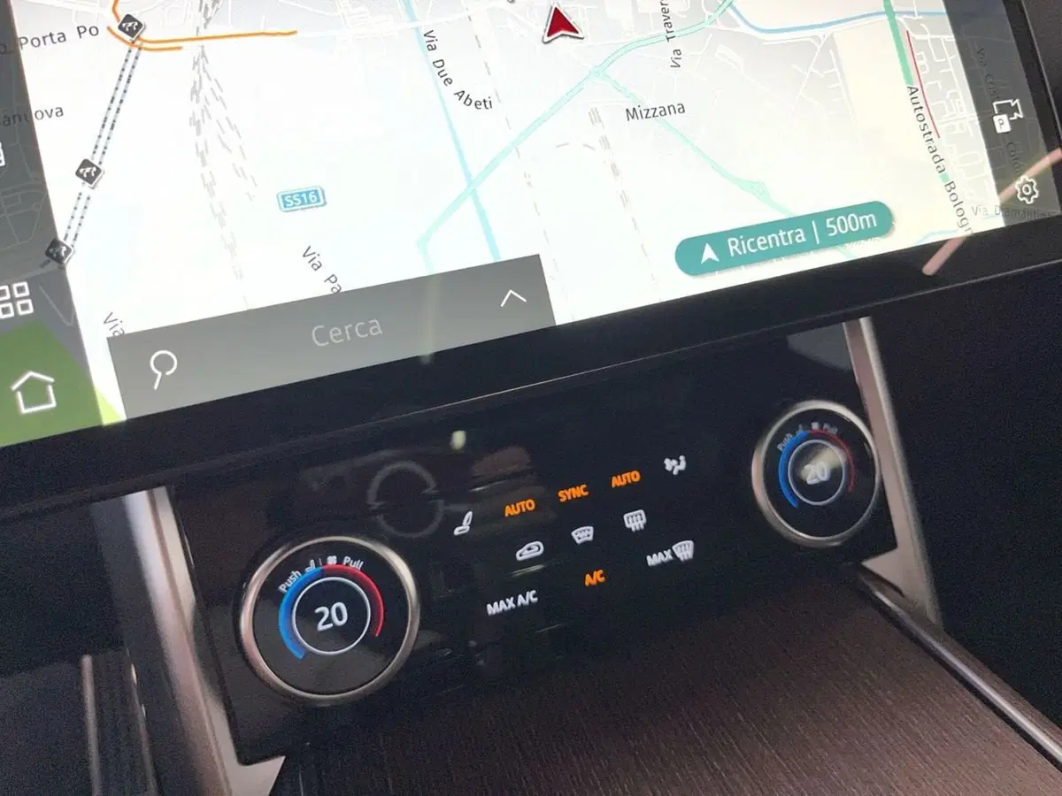 Land Rover Range Rover usata a Ferrara (19)