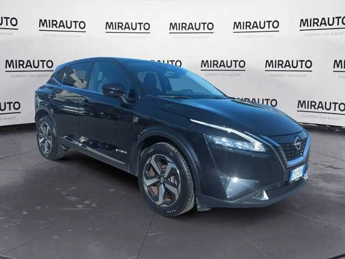Nissan Qashqai usata a Roma