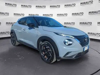 Nissan Juke 1.6 hev N-Connecta del 2023 usata a Roma