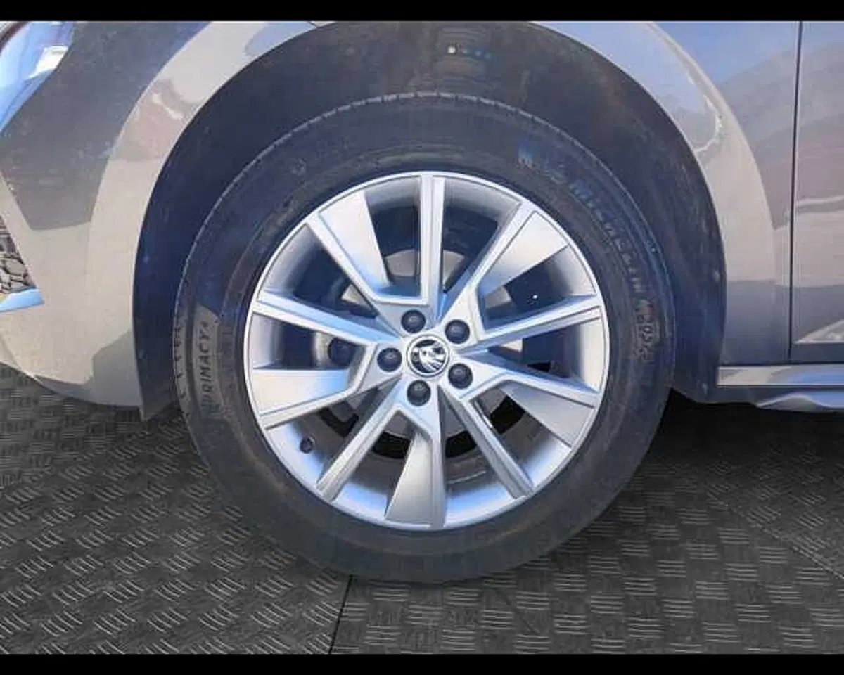 Skoda Kamiq usata a Ravenna (14)