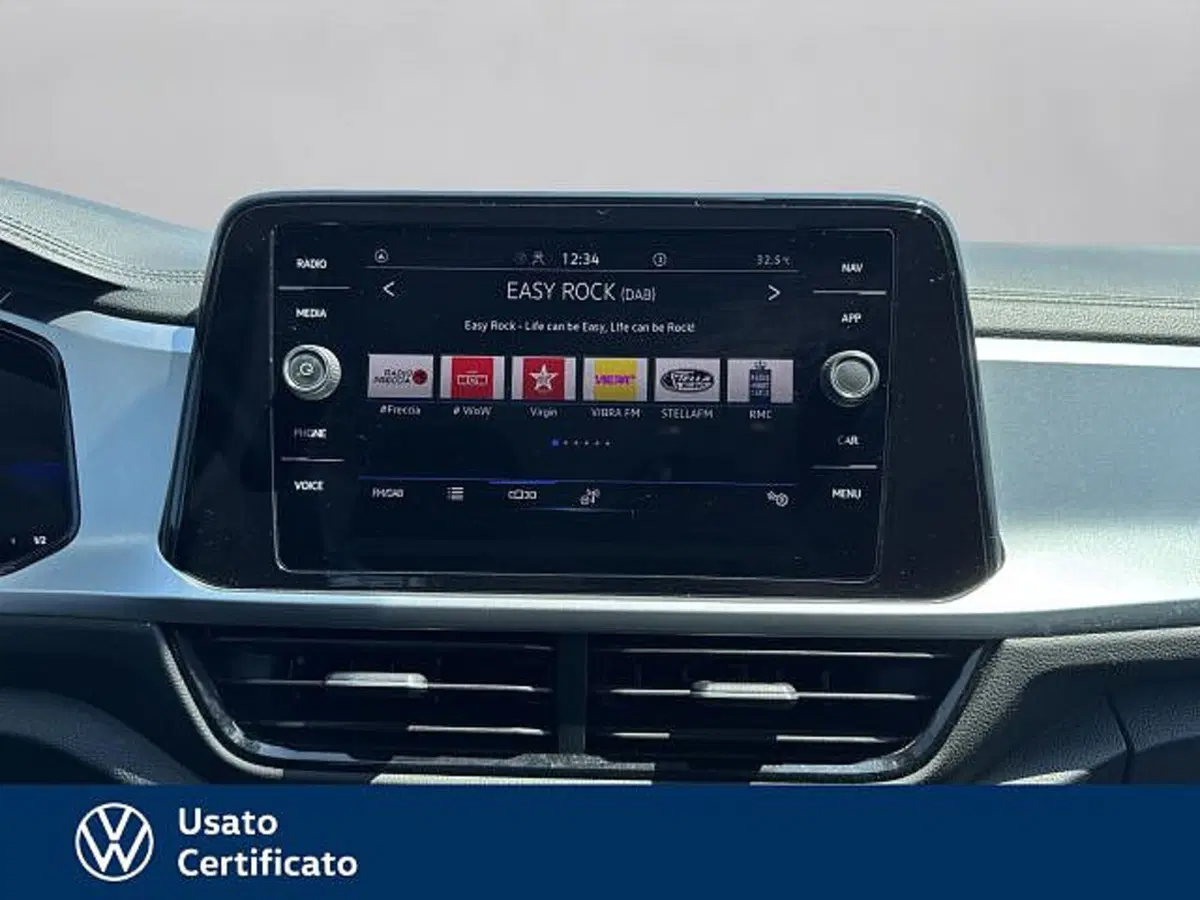 Volkswagen T-Roc usata a Vicenza (13)