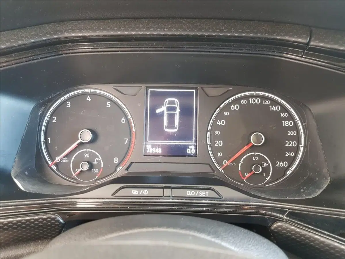 Volkswagen T-Cross usata a Lucca (16)