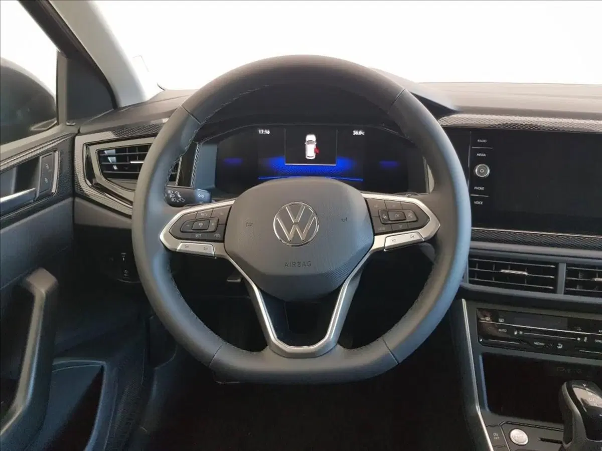Volkswagen Taigo nuova a Lucca (14)