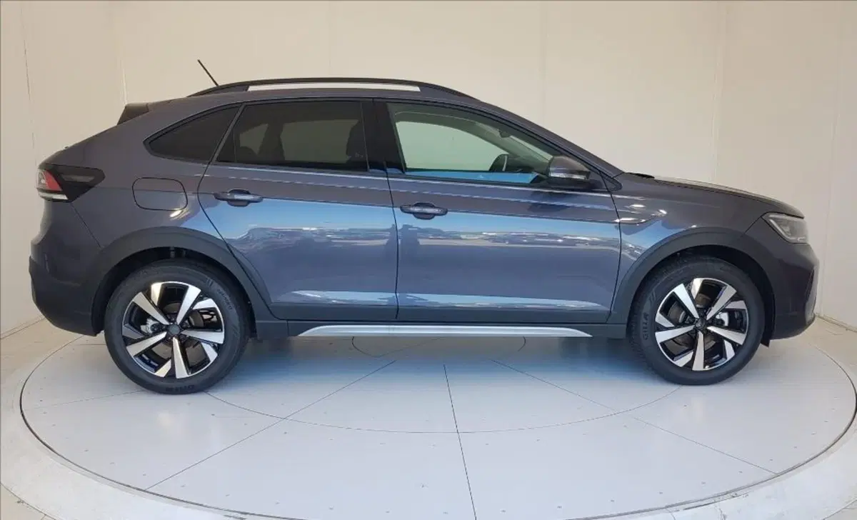 Volkswagen Taigo nuova a Lucca (7)