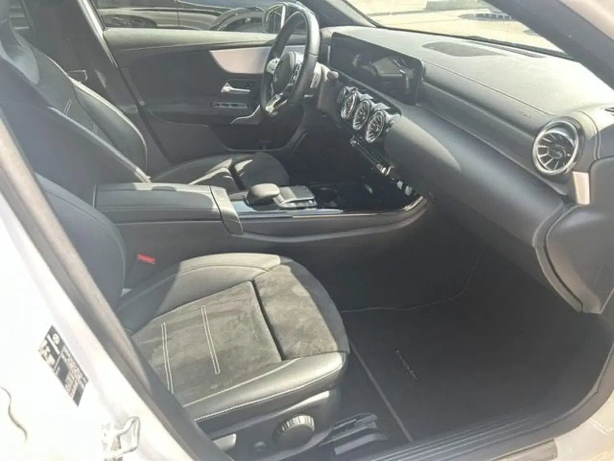 Mercedes-Benz Classe A Sedan usata a Potenza (11)