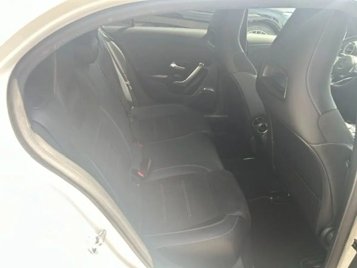 Mercedes-Benz Classe A Sedan usata a Potenza (12)