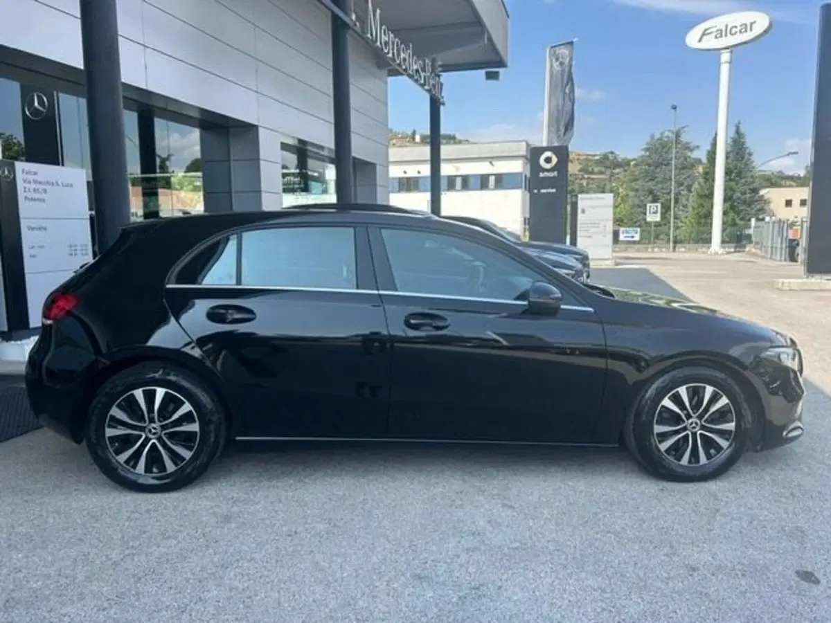 Mercedes-Benz Classe A Sedan usata a Potenza (3)