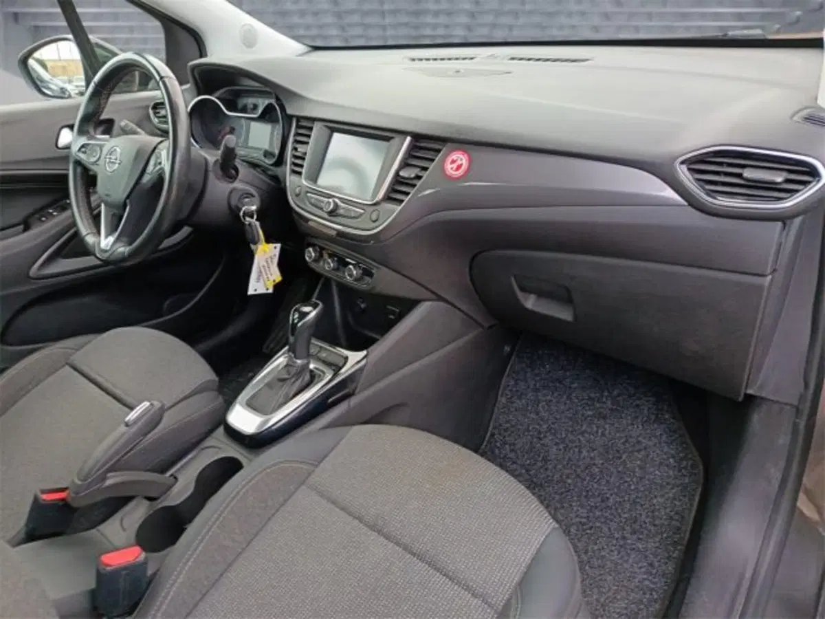 Opel Crossland usata a Bari (12)