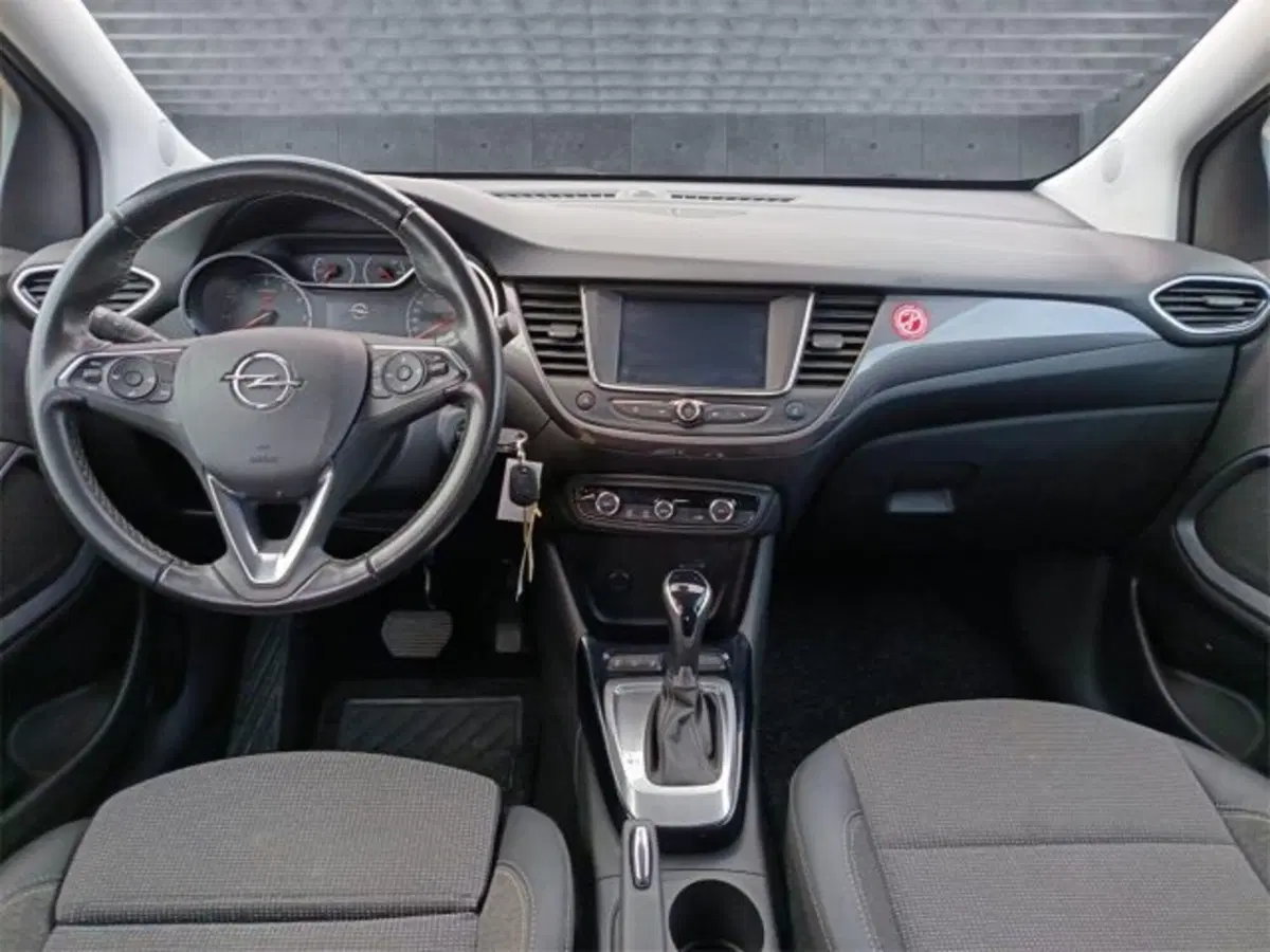 Opel Crossland usata a Bari (13)