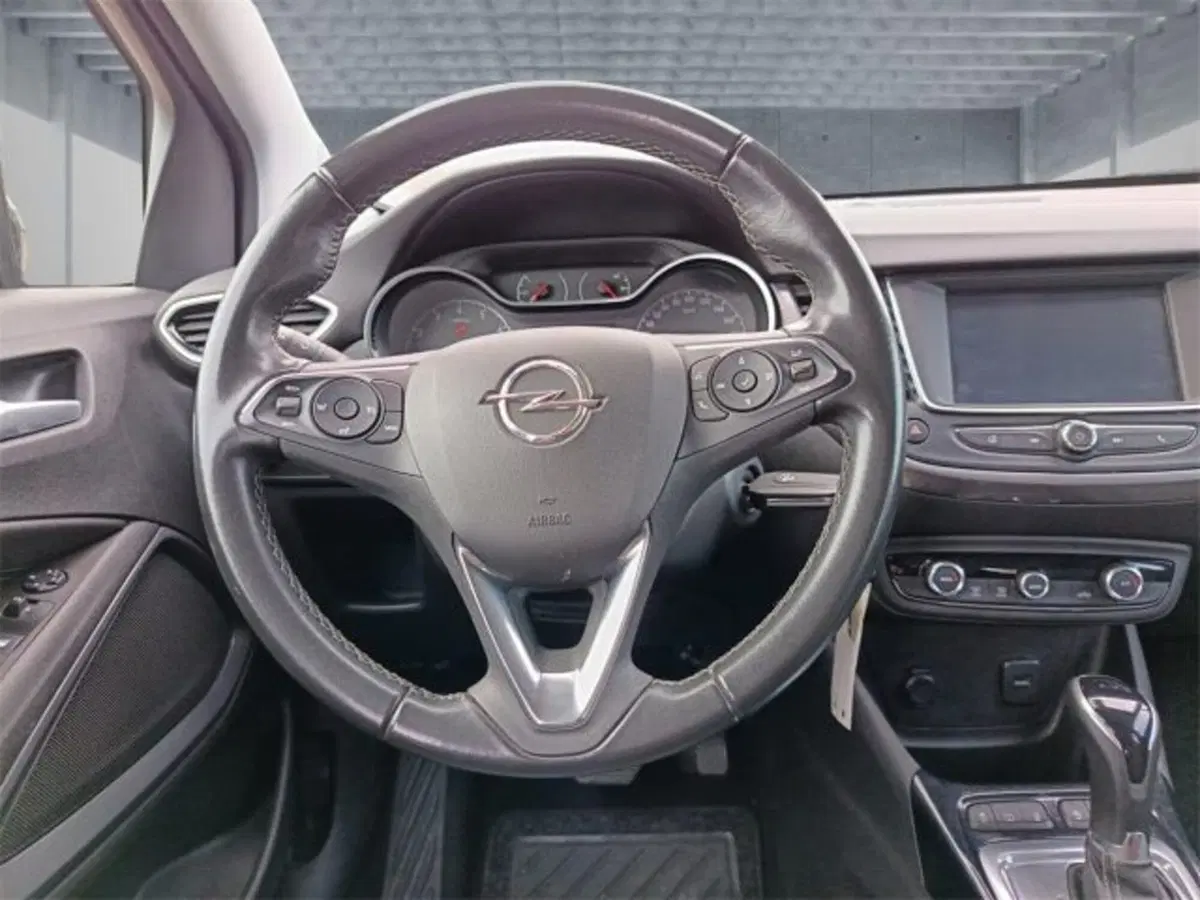 Opel Crossland usata a Bari (14)