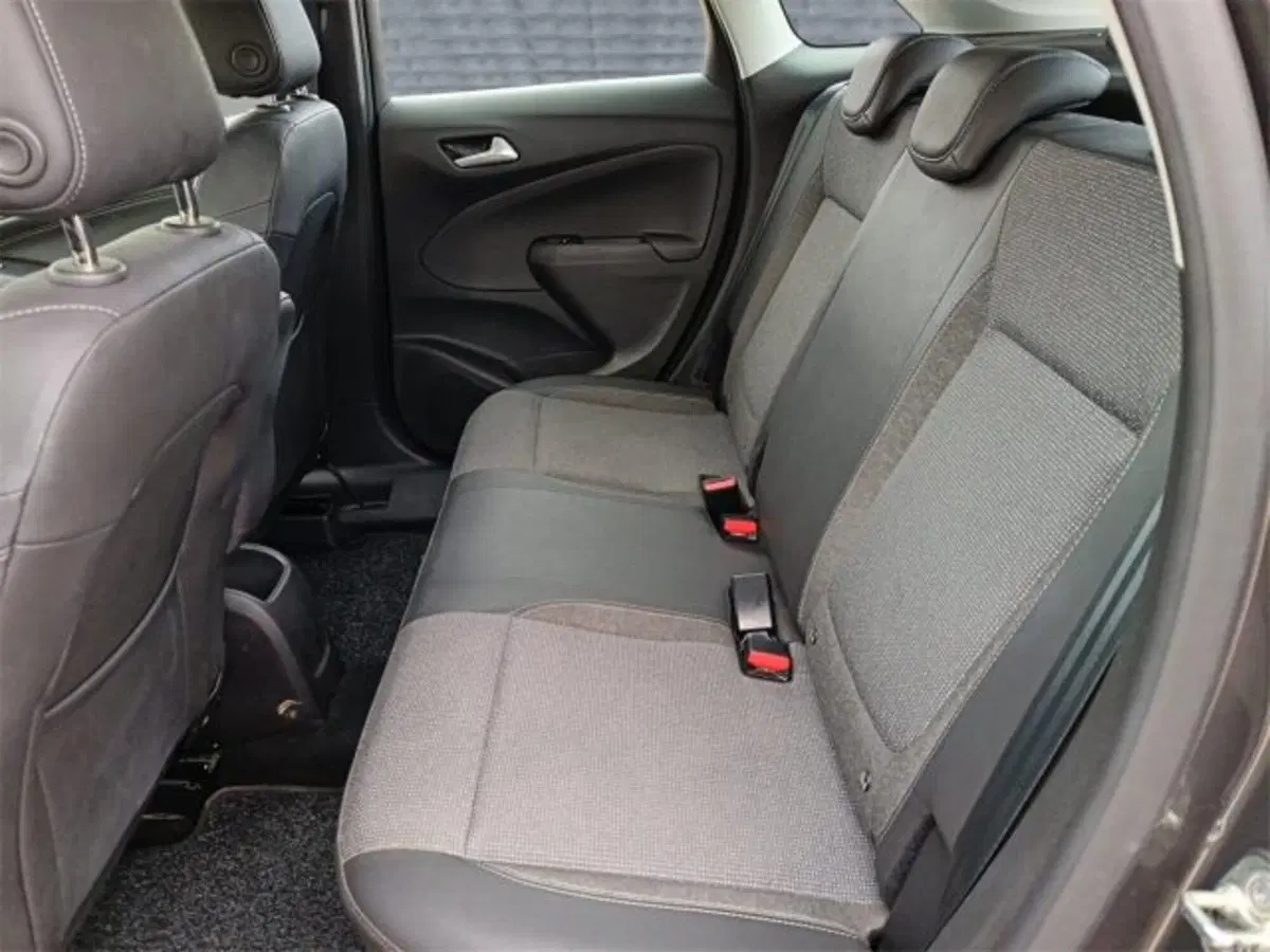 Opel Crossland usata a Bari (20)