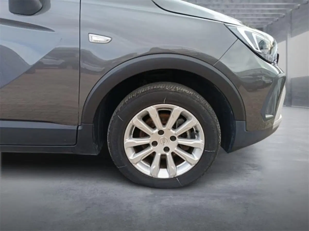 Opel Crossland usata a Bari (8)