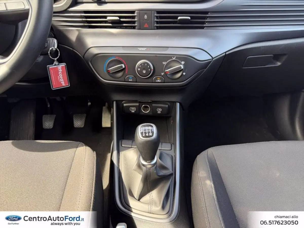 Hyundai i20 usata a Roma (11)