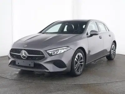 Mercedes-Benz Classe A 200 Automatic Sport del 2025 usata a Abbiategrasso