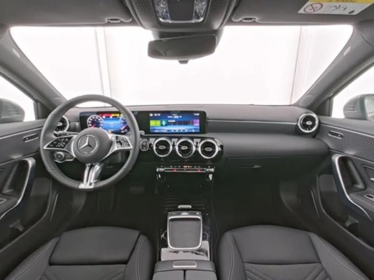 Mercedes-Benz Classe A usata a Milano (4)