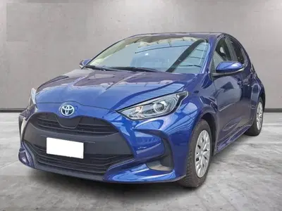 Toyota Yaris Cross 1.5h GR Sport Black Sky fwd 116cv e-cvt del 2022 usata a Torino