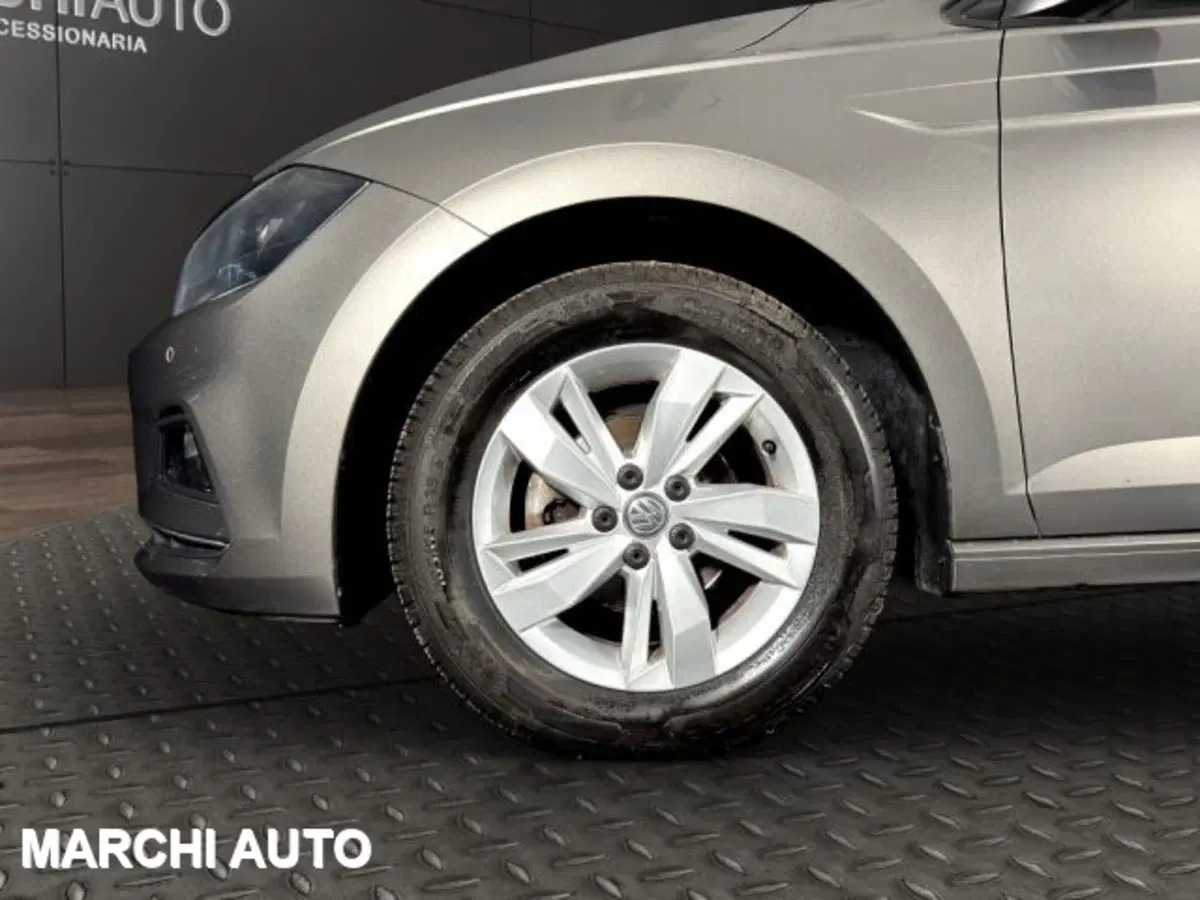 Volkswagen Polo usata a Perugia (9)