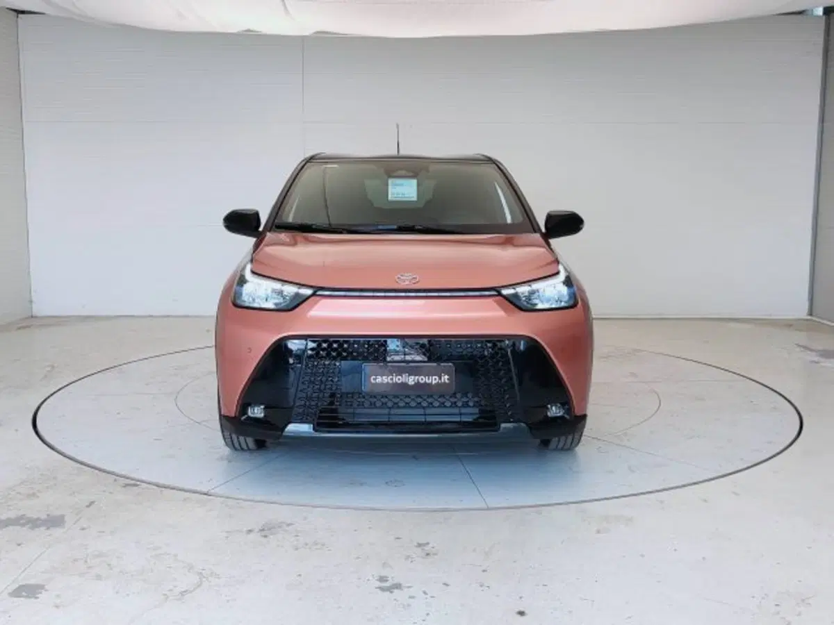 Toyota Aygo X nuova a Teramo (2)
