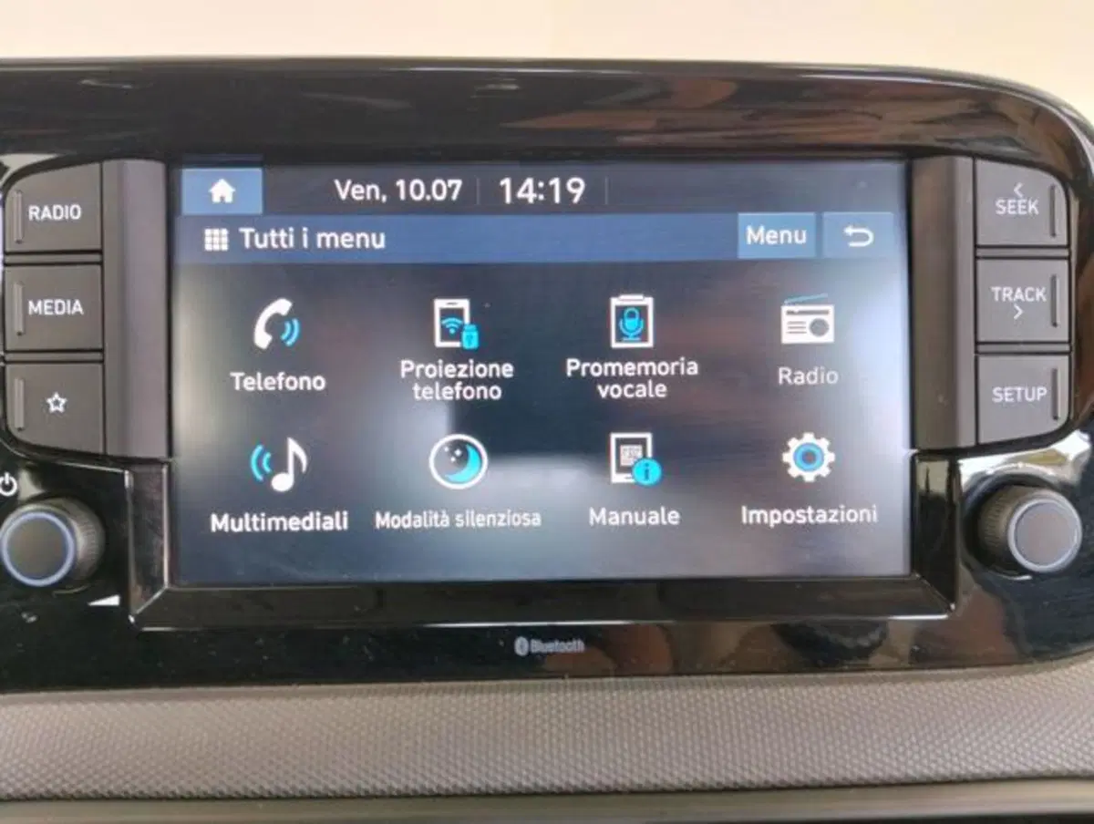 Hyundai i10 usata a Como (14)