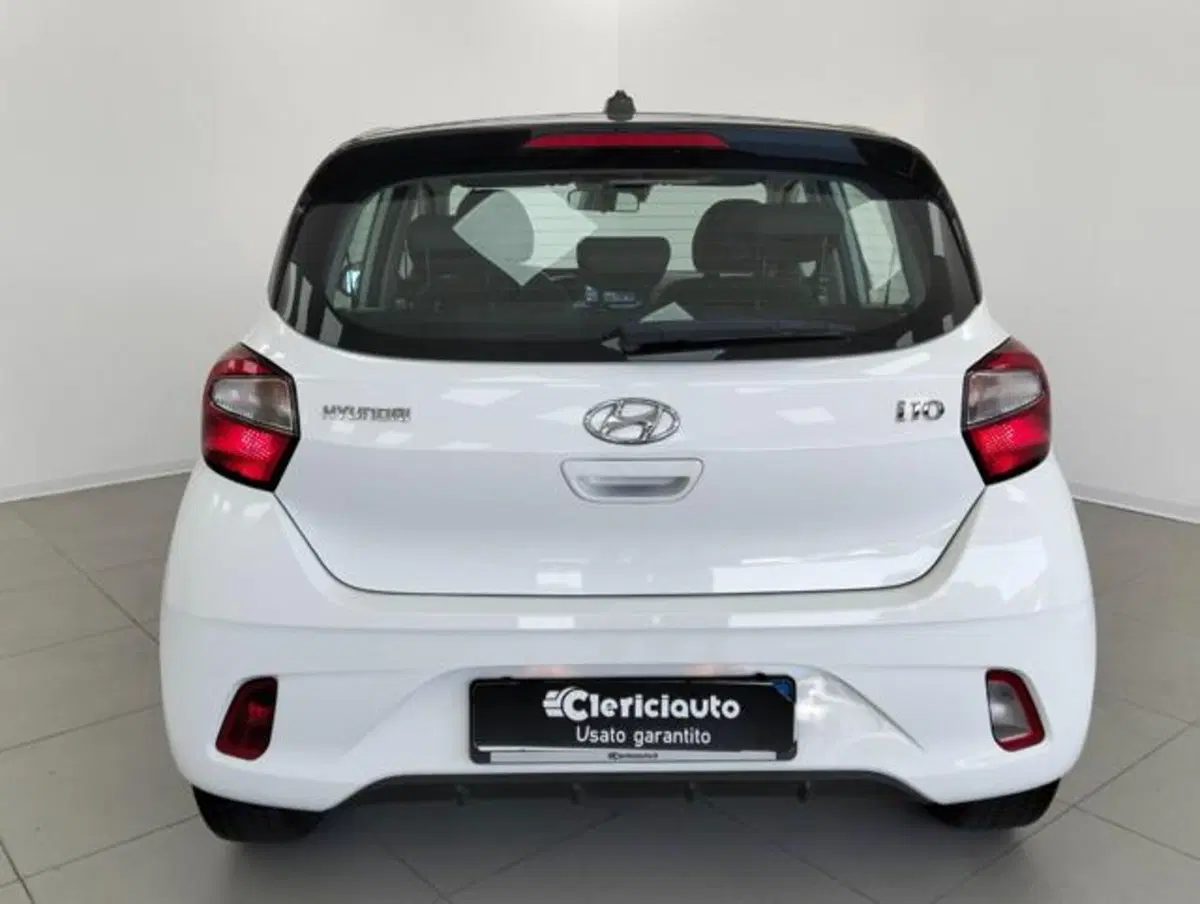 Hyundai i10 usata a Como (7)