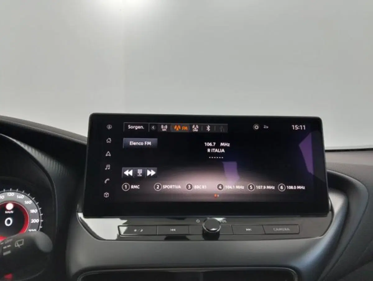Nissan Juke usata a Como (14)