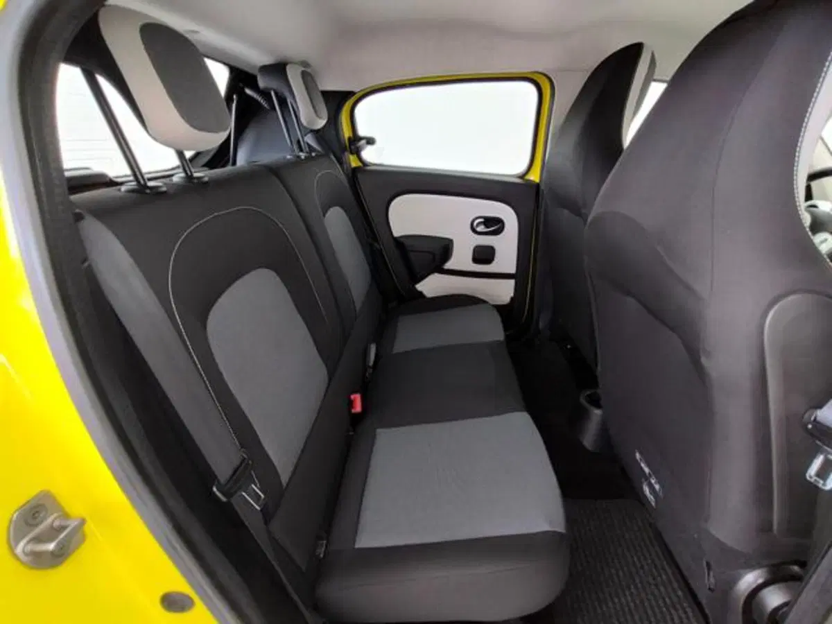Renault Twingo usata a Como (5)