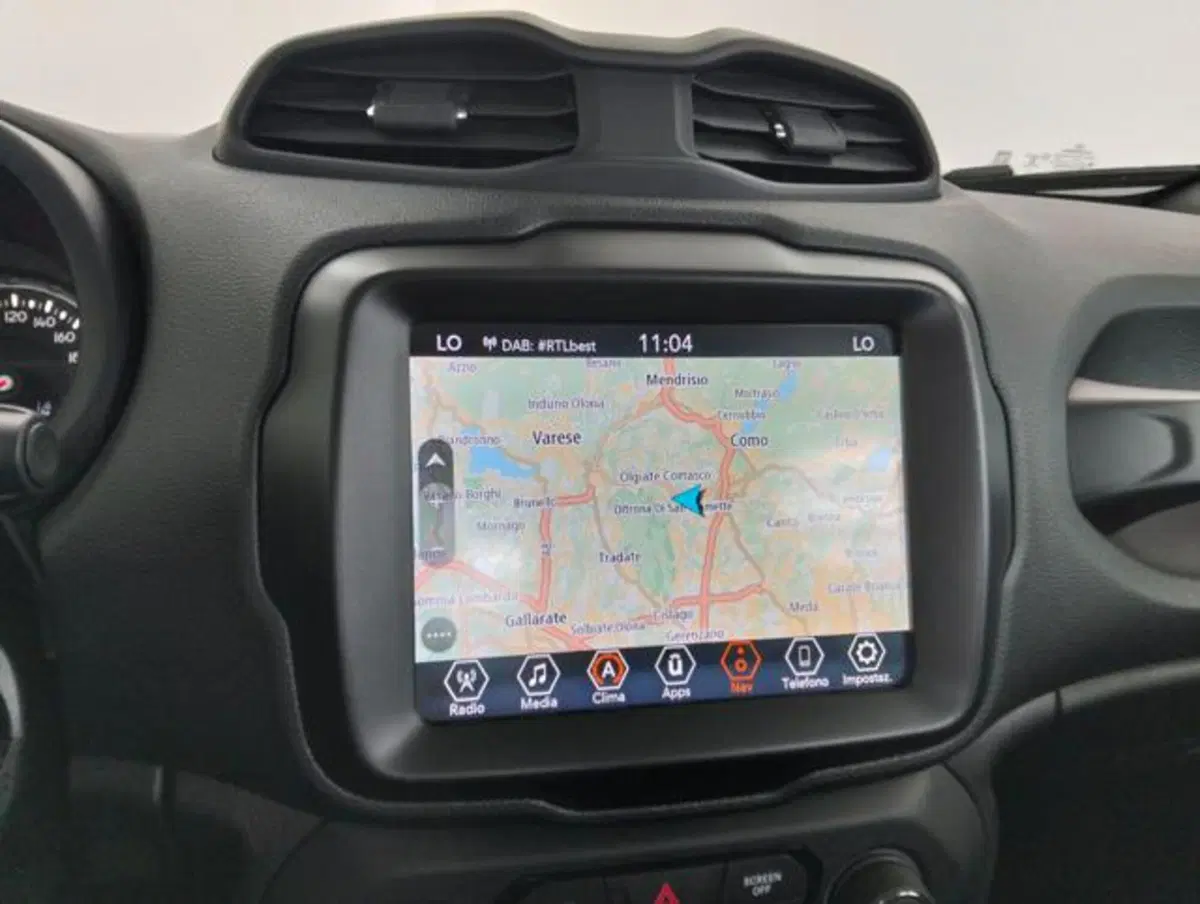 Jeep Renegade usata a Como (13)