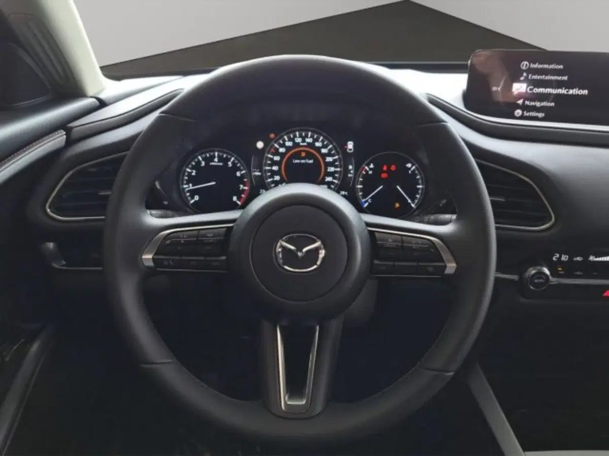 Mazda CX-30 nuova a Perugia (12)