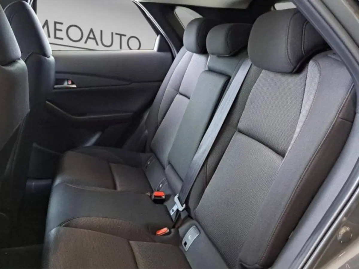 Mazda CX-30 nuova a Perugia (14)