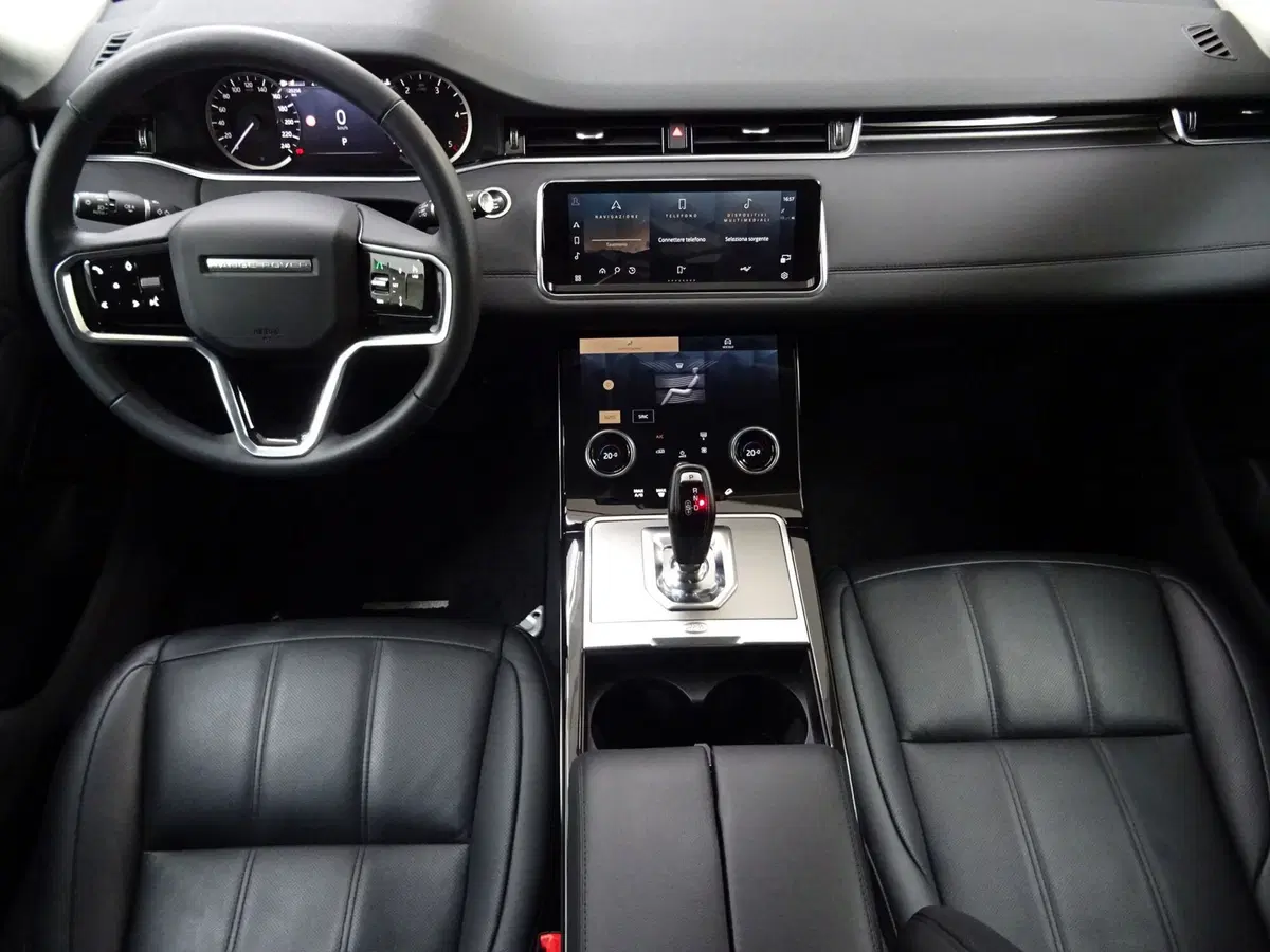 Land Rover Range Rover Evoque usata a Como (4)
