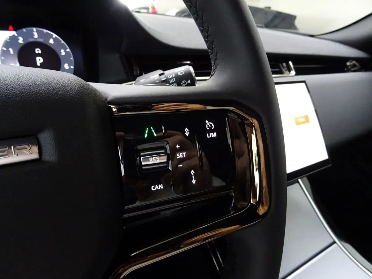 Land Rover Range Rover Evoque usata a Como (11)