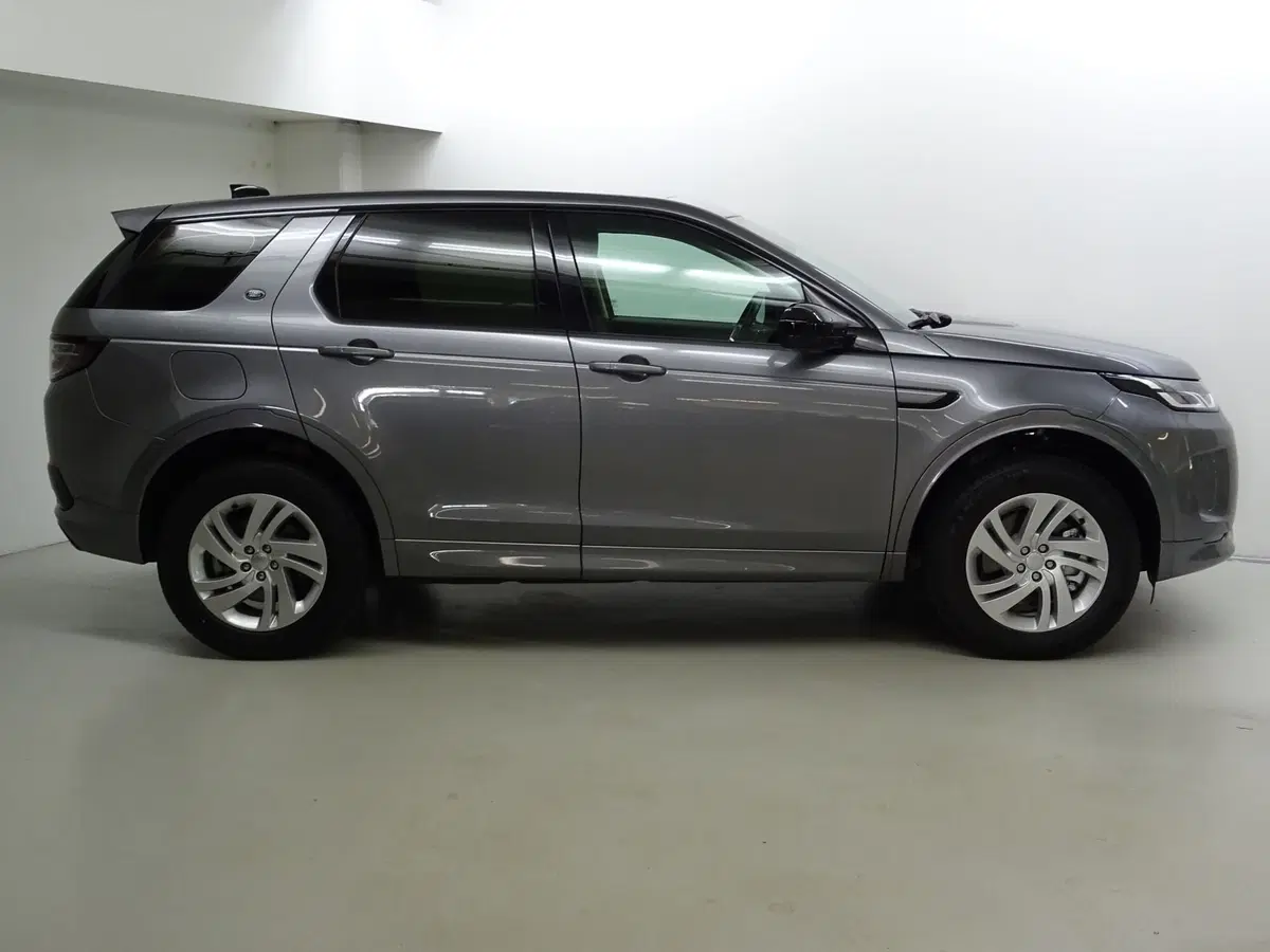 Land Rover Discovery Sport usata a Como (6)