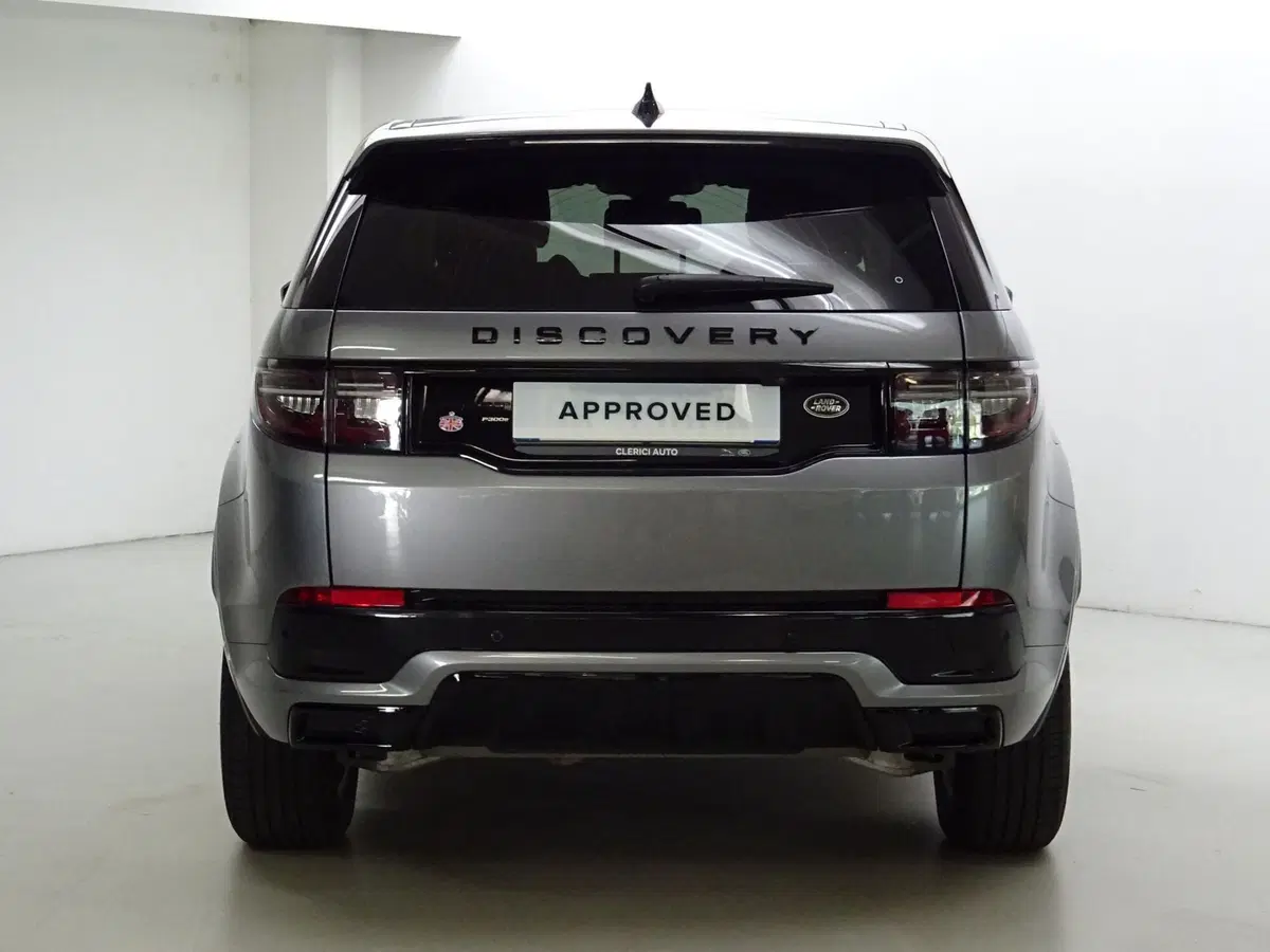Land Rover Discovery Sport usata a Como (7)