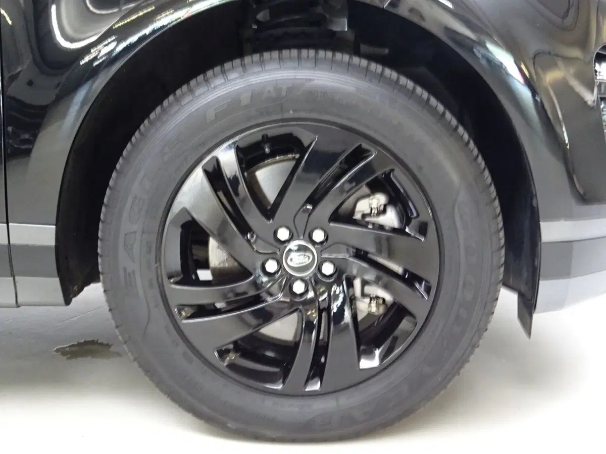Land Rover Range Rover Evoque usata a Como (9)