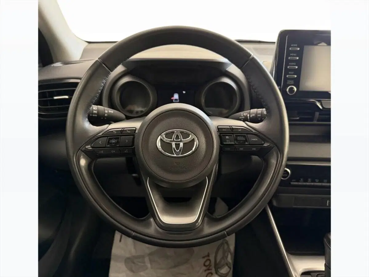 Toyota Yaris Cross usata a Monza e Brianza (8)